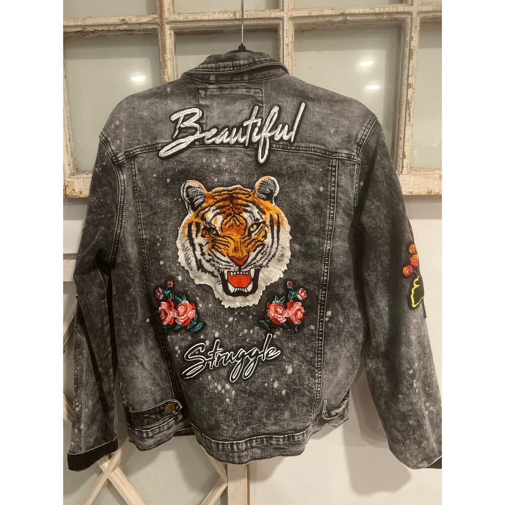 RS1NE Y2K size small embroidered jean jacket “Beautiful Struggle" tiger